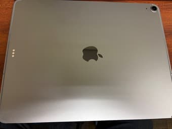 For sale: 13-inch iPad Air (M3) – Wi-Fi + Cellular – Excellent Conditi 2