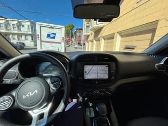 Selling my 2023 Kia Soul LX / $16,300 OBO 4