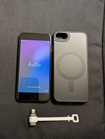 iPhone SE (latest generation), Midnight, Unlocked 2