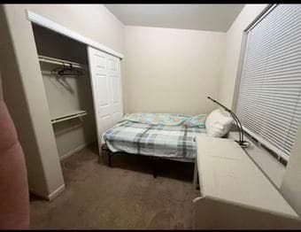 骑车3分钟进Stanford独立house单间1800/月 限女生 2