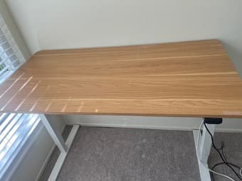 48” x 24” Standing Desk – Like New, Adjustable & Sturdy 1