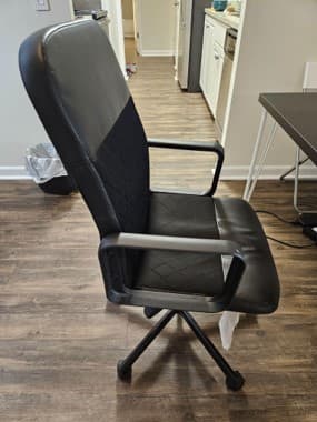 Move out sale, bed, chair, desk, pick up at 1766 Sand Hill Road 2