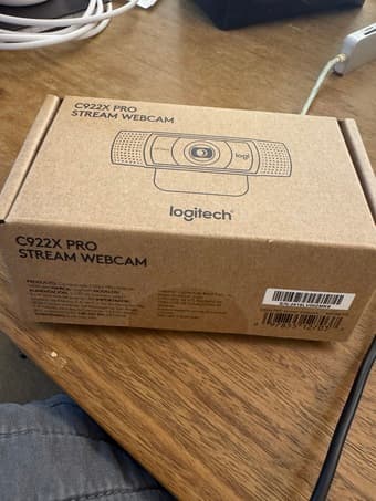 Logitech C922x HD Pro Webcam – Like-new Condition 1