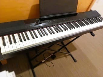 Piano keyboard Casio CAS PX150 1