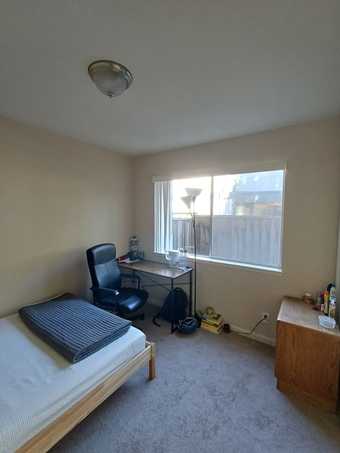 [Dec 11 - March 15] Room Available for Sublease in Palo Alto 1