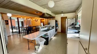 Private room with shared bathroom in great home in Palo Alto 3