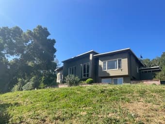 Room available in gorgeous shared Woodside Mansion 1