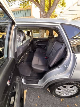 2011 Kia Sorento | 151k miles - GREAT VALUE - $3,700 2