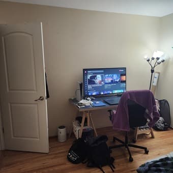 Room for Rent in Menlo Park in a big apartment, Move in January 1