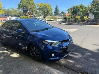 2015 Toyota corola S plus- excellent condition 2