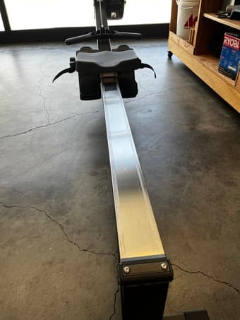 Concept2 RowErg with PM5 Monitor - Excellent Condition 4