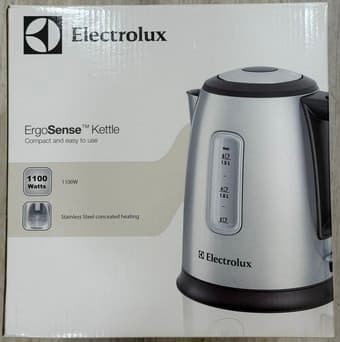NEW IN BOX Electrolux ErgoSense kettle EEK5210 1