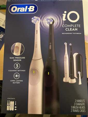 Oral-B iO Series 2 Electric Toothbrush (Black) [new, unopened] 2