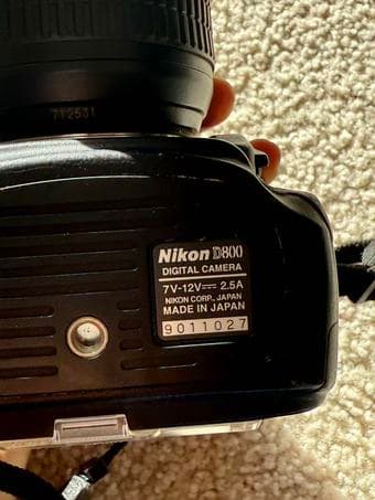 Nikon D800 Bundle w/ 24-70mm f/2.8 Lens - Excellent Condition 3