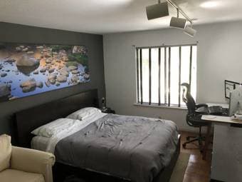 Room in large shared hosue - Redwood City - $1,400 4