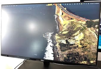 Dell 27" Full HD Monitor 1