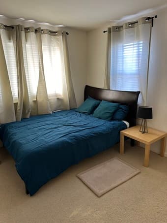 ROOMs near Stanford 2