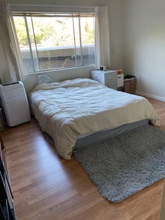 Amazing Two Bedroom Apartment with Huge Backyard Sublet (Spring) 1