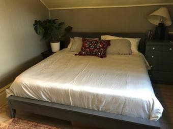 Bedframe and king sized mattress 2