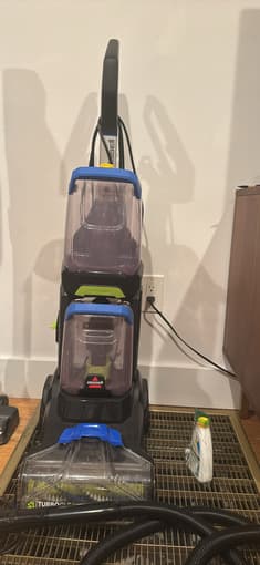Vacuum + carpet cleaner 1