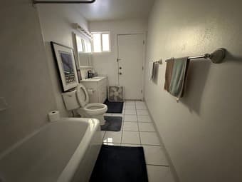 Private furnished bedroom, private bathroom in Mountain View 4