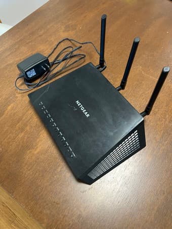 NETGEAR AC1750 Dual Band WiFi Router (R6400) 1