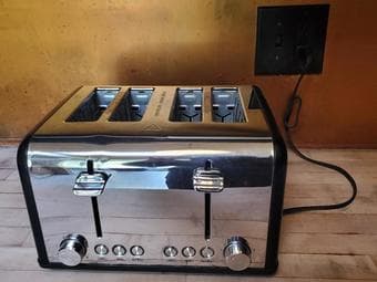 toaster 1