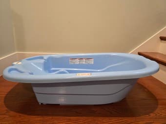 Primo Baby Bathtub 2