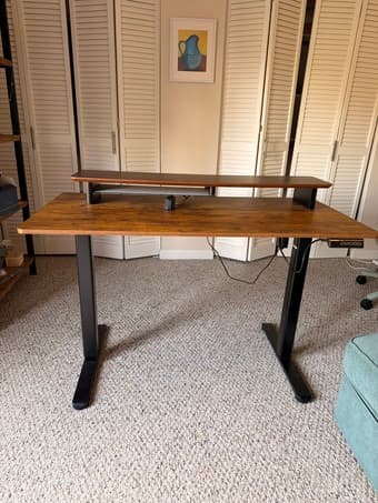 Free standing desk 1