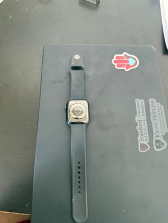 Apple Watch Series 8 45mm GPS + Cellular 2