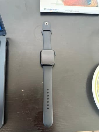 Apple Watch Series 8 45mm GPS + Cellular 4