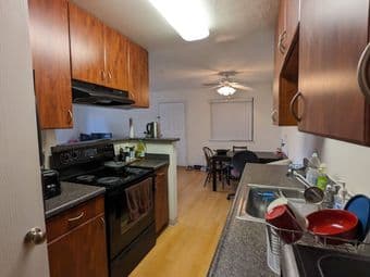 furnished private master bed/bath sublet for F in MV from Feb-March 4