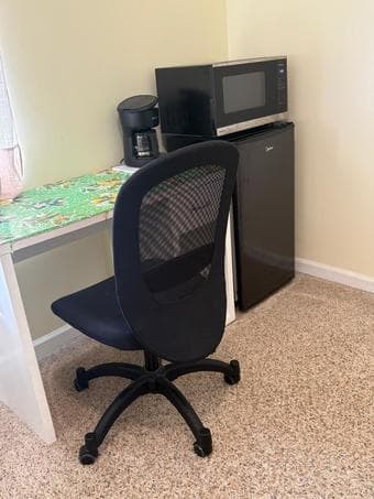 Cozy, fully furnished room available in Palo Alto (third room) 1