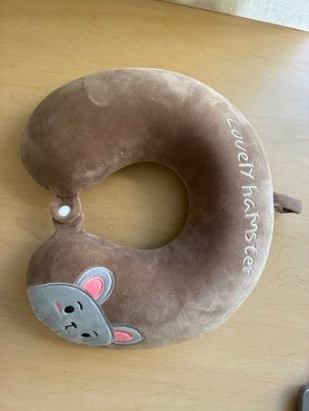 Neck pillow for travel 1