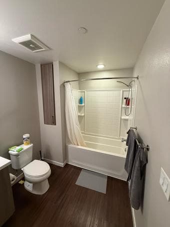 Room for rent in a 2B-2B | Sunnyvale | Available mid-March 4