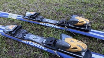 2 Pairs of Atomic Skis w/ Bindings - $270 (or sold separately) 4