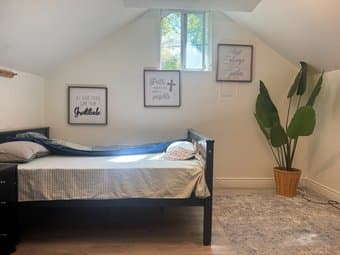 Cozy Loft 1B1B in Single Family Palo alto Near Stanford for Rent 1