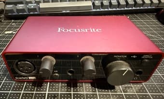 Focusrite Scarlett Solo Gen 3 1