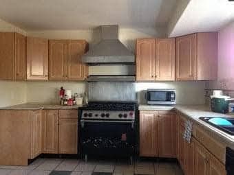 Fully Furnished Room - Ideal for VSRs, Postdocs, & Staff! 2