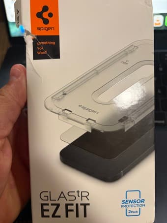 FREE Glass Screen Protectors iPhone 14 Pro 1