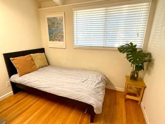 $1,500 / 1br - 100ft2 - One room in a single house (Palo Alto) 1