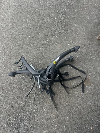 Saris Bones 2-Bike Trunk Rack 1