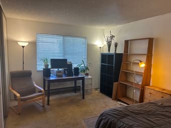 Cozy furnished room in College Terrace 2 blocks from Stanford 1