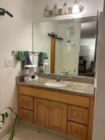 Cozy furnished room in College Terrace 2 blocks from Stanford 3