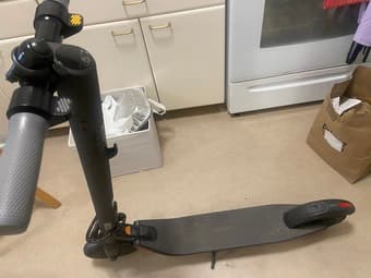 Ninebot electric scooter + helmet 1