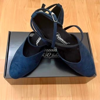 Diamant Women’s Smooth Ballroom Dance Shoes, US size 8.5 2