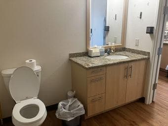 EVGR Studio Sublet (2026/8-9) 4