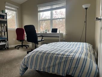 Room at Stanford west-7 min walk to school of Medicine 1