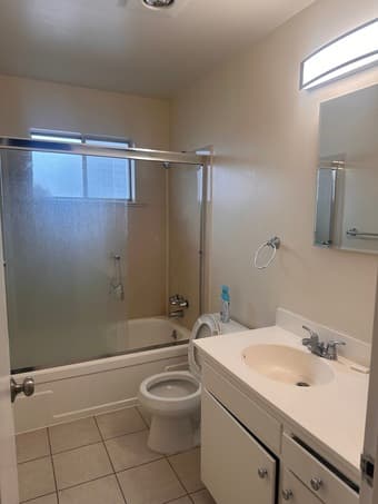 Room available in a Two Bedroom/One Bath Apartment in Menlo Park 3