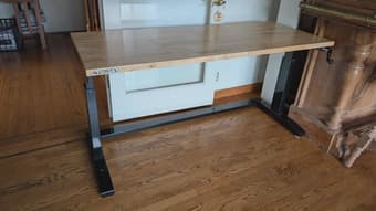 Large Husky desk in great condition 1